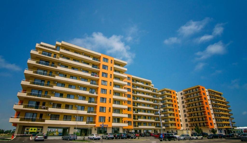 La Vida Loca Apartment Summerland Mamaia Εξωτερικό φωτογραφία